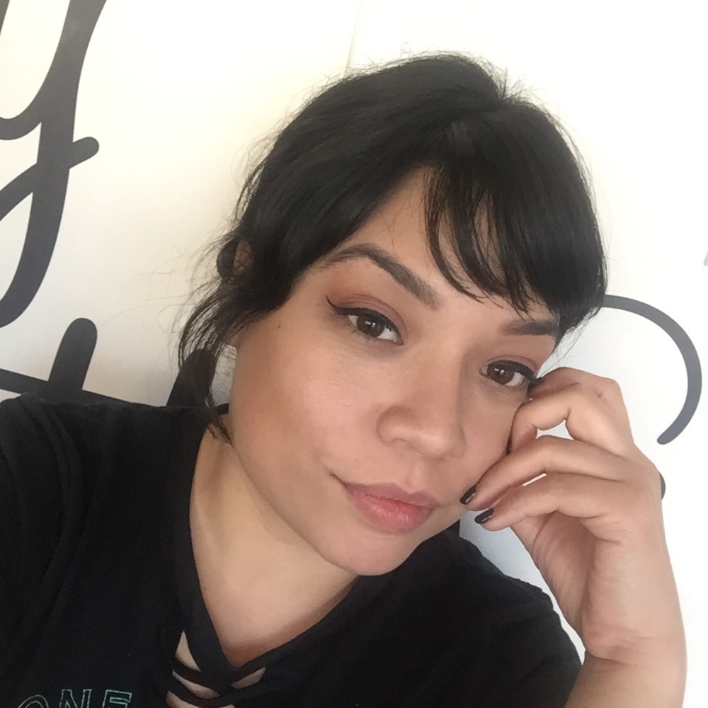 Meet your Posher, Leah